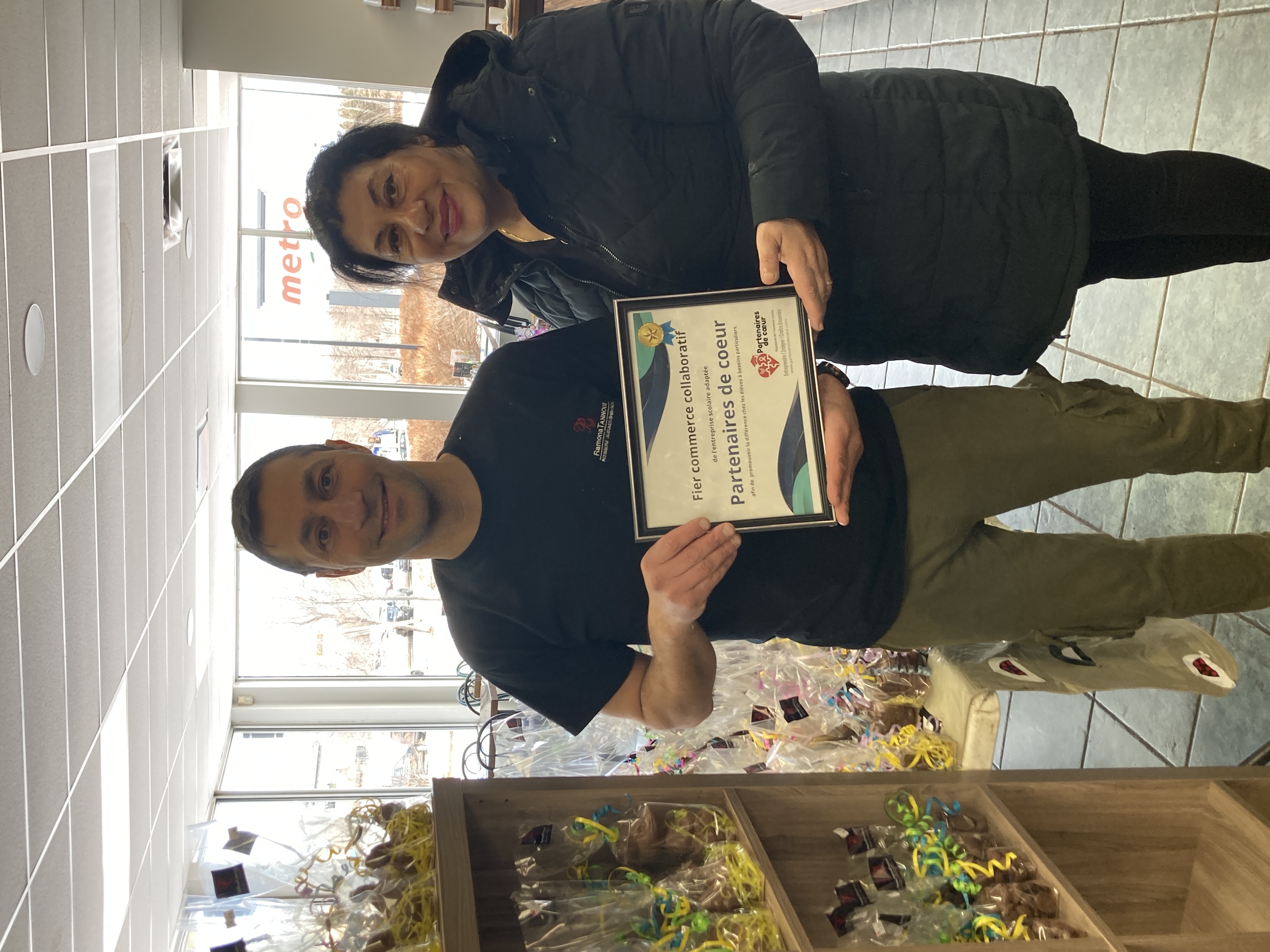 fier entreprise collaboratrice Pâtisserie Ramona TannousPartenaires de coeur.JPG